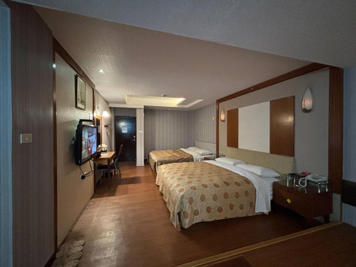 Hua Xiang Motel - Da Chang Kaohsiung Quarto foto